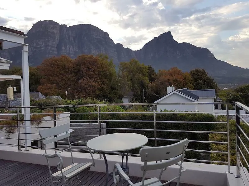 Guest house Thirty On Grace Hotel Cape Town
